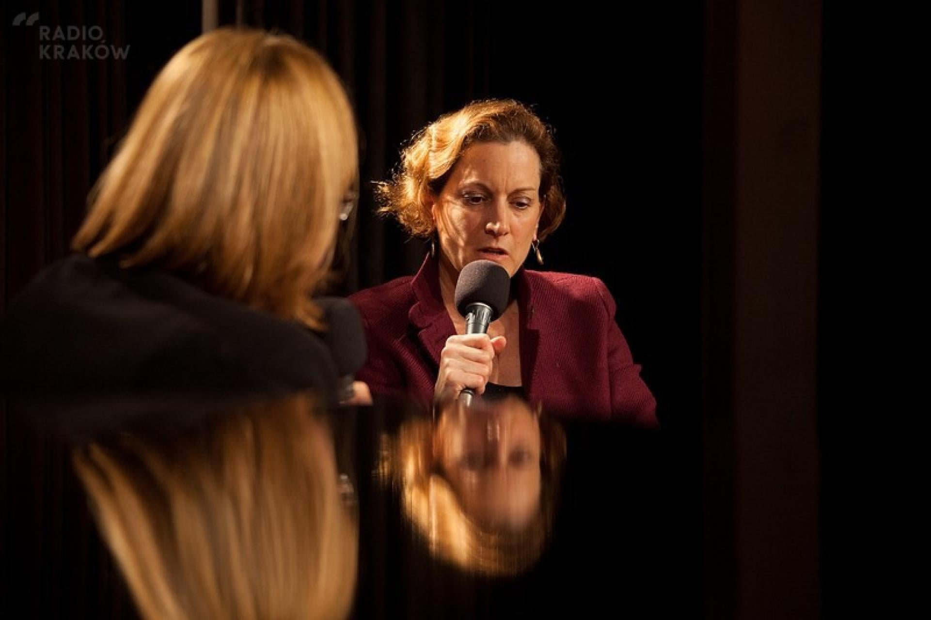 "Radio za żelazną kurtyną". Słuchowisko na podstawie książki Anne Applebaum