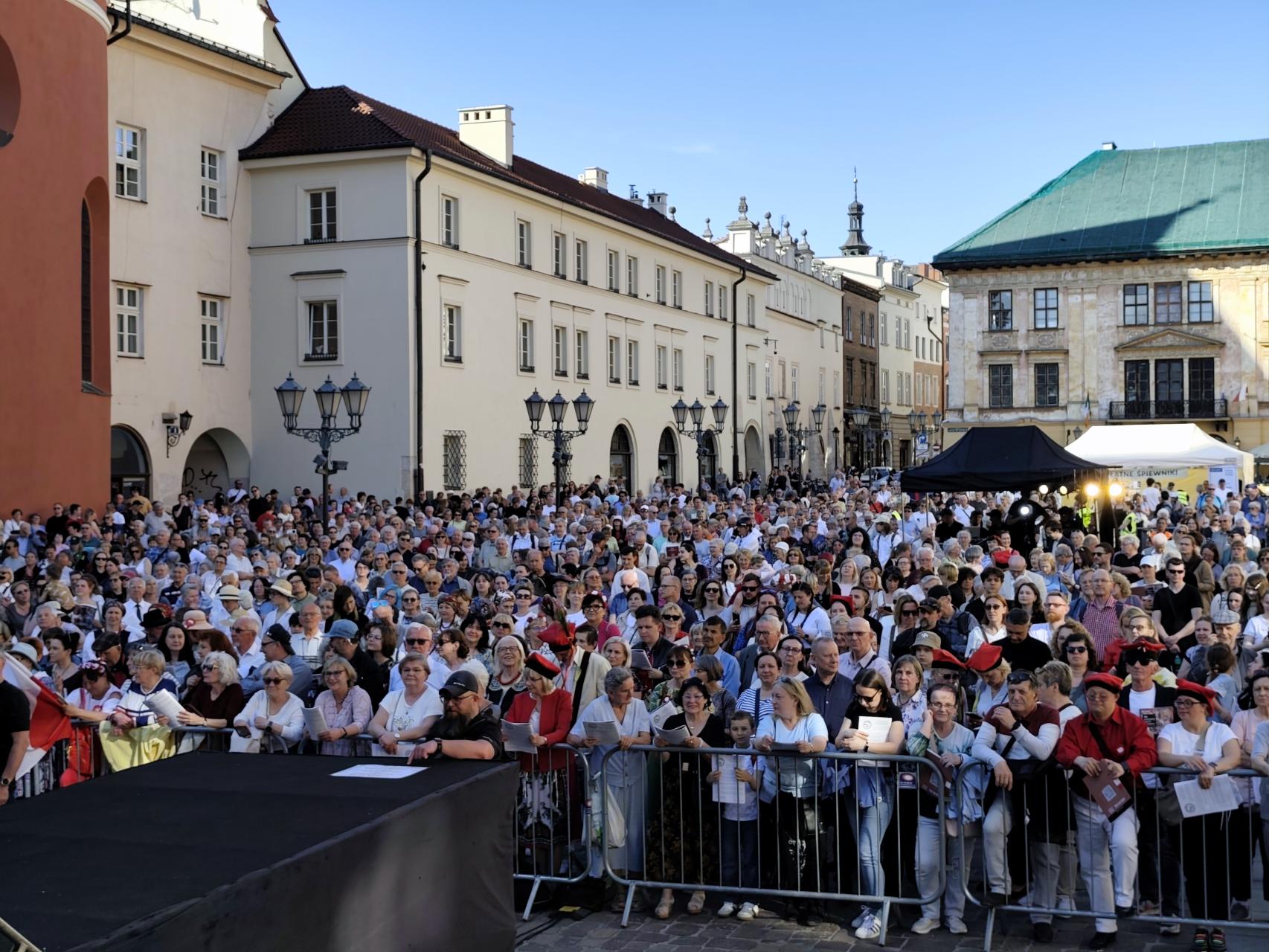 Krakowska Lekcja Śpiewania jak zwykle zgromadziła tłumy!