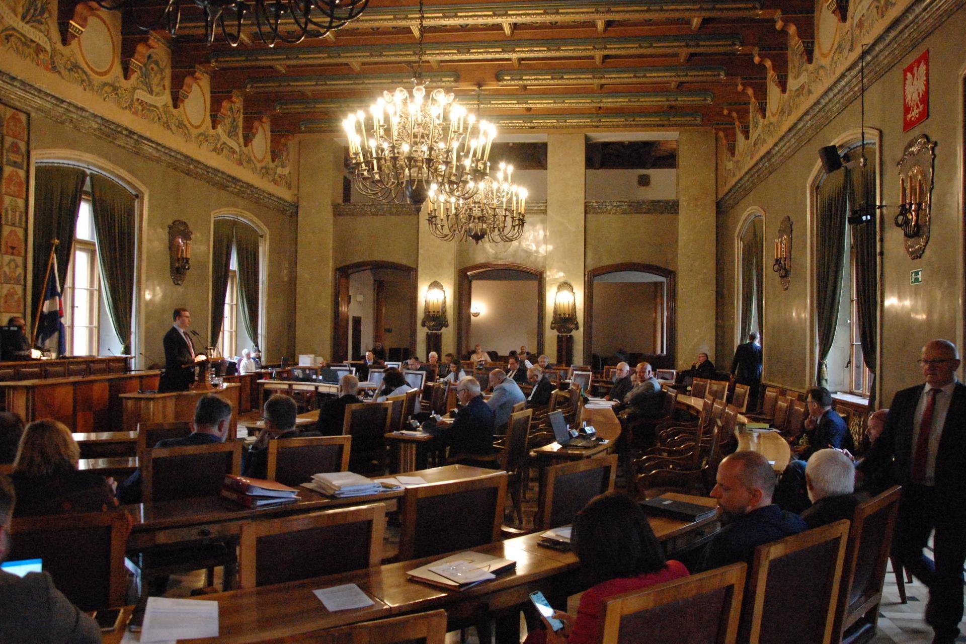 PiS chce nadzwyczajnej sesji w sprawie planu ogólnego Krakowa. Opozycja zarzuca magistratowi opóźnienia