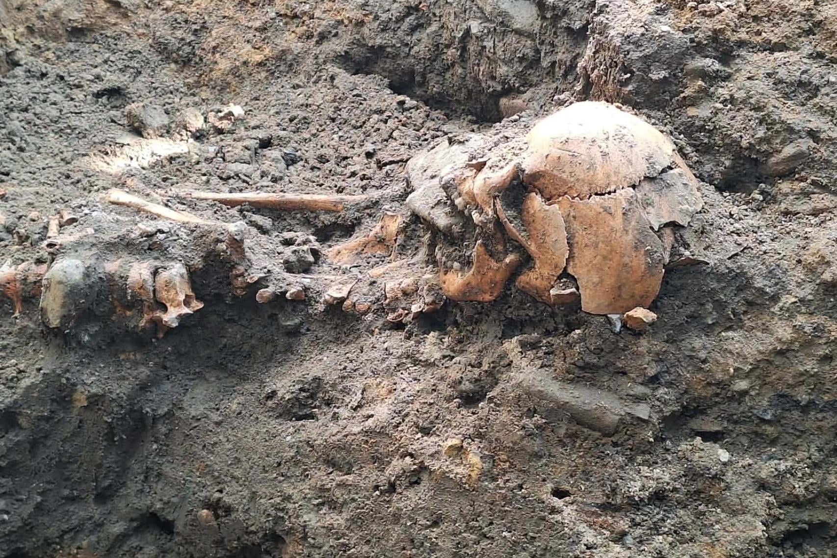 Robotnicy natrafili na ludzkie szczątki w centrum Nowego Sącza. ?To może być obrońca miasta?