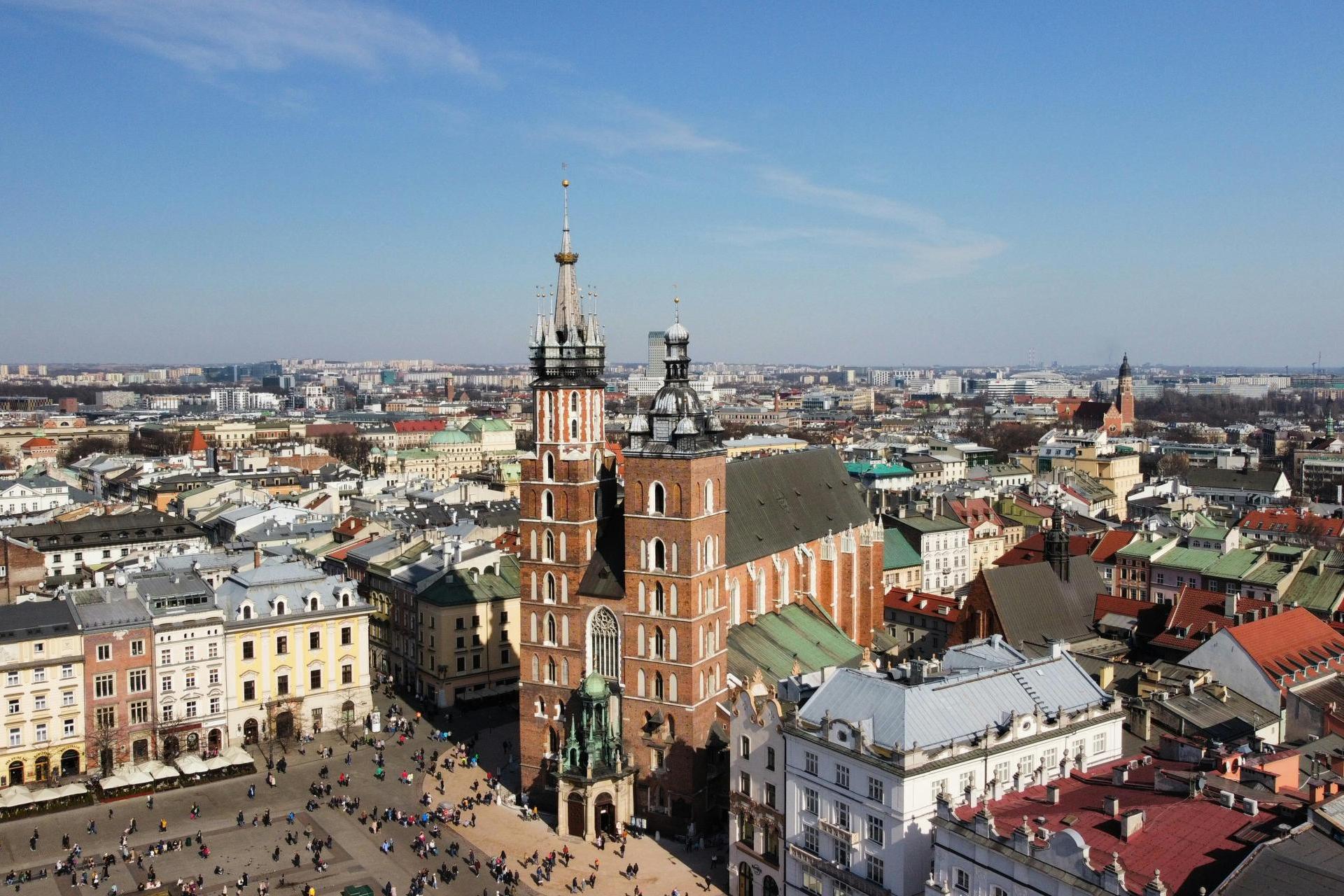Dwie karty i 453 komisje. Jak będzie wyglądało referendum w Krakowie?