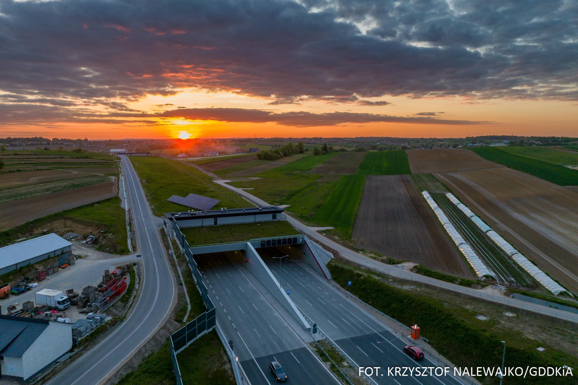 Nocne zamknięcia tuneli na Północnej Obwodnicy Krakowa