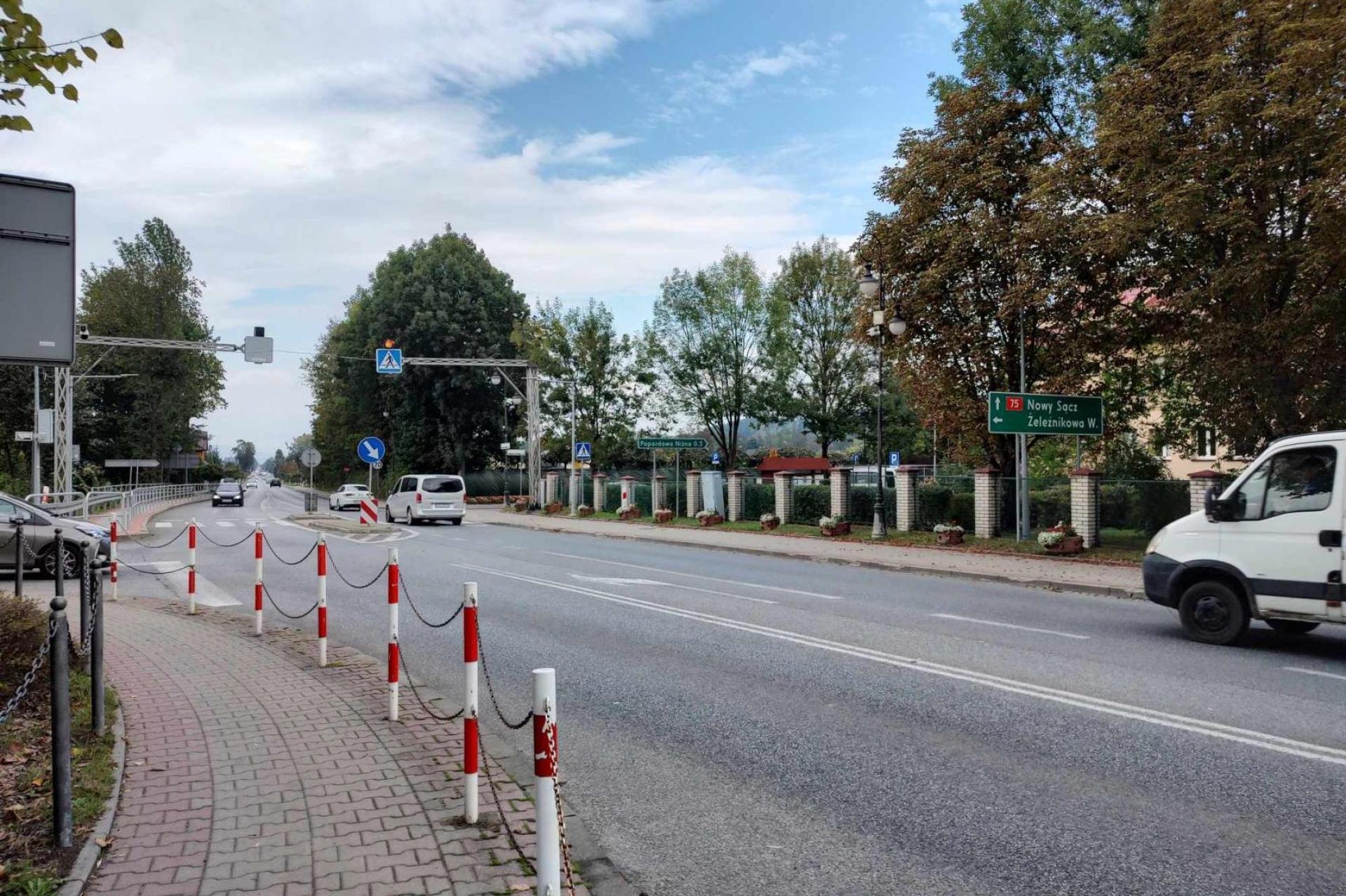 Niebezpieczne skrzyżowanie w Nawojowej do przebudowy. W lipcu pierwsza koncepcja