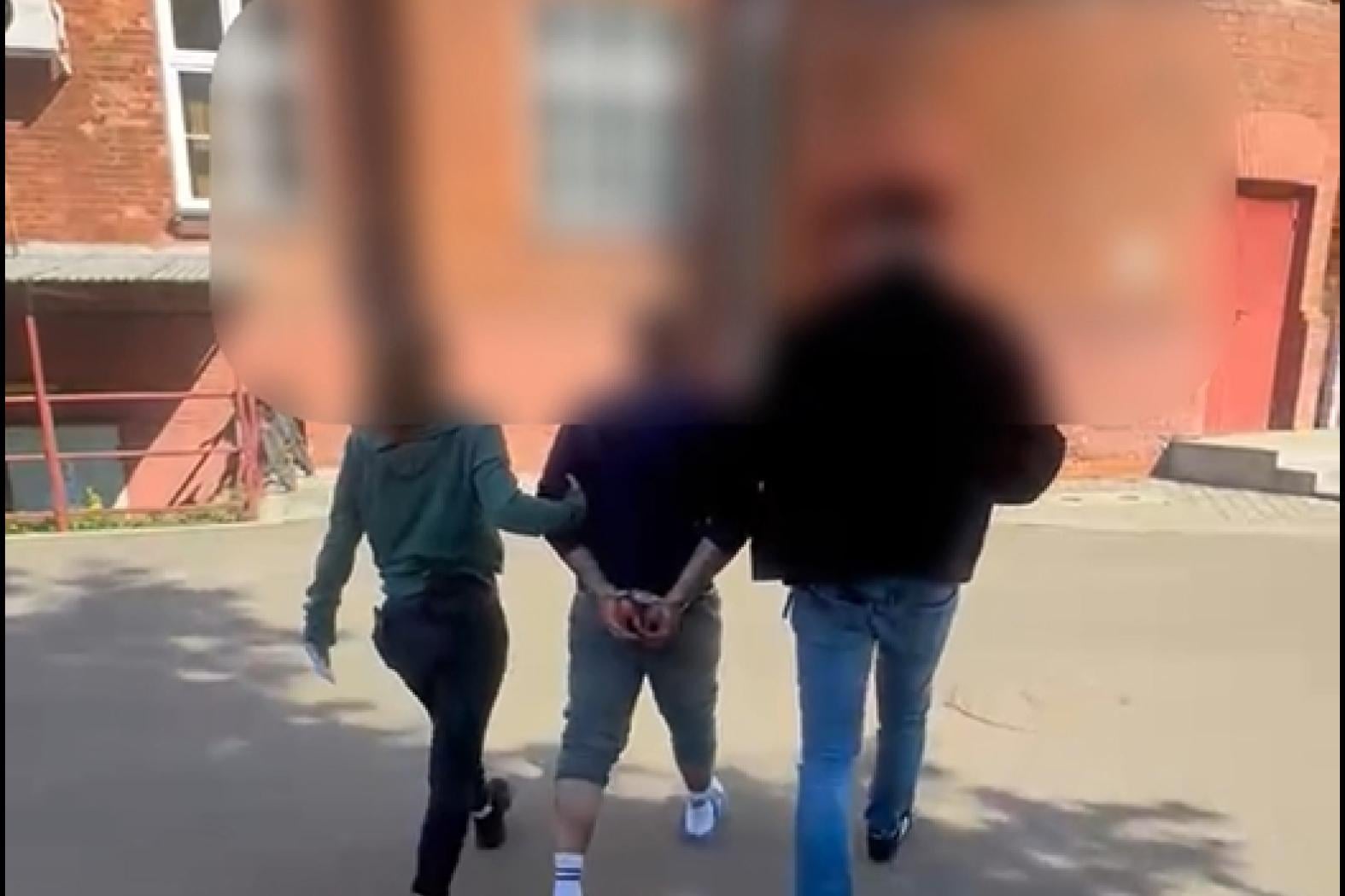 34-latek zatrzymany za oszustwo ?na policjanta?. Seniorka straciła 20 tys. zł