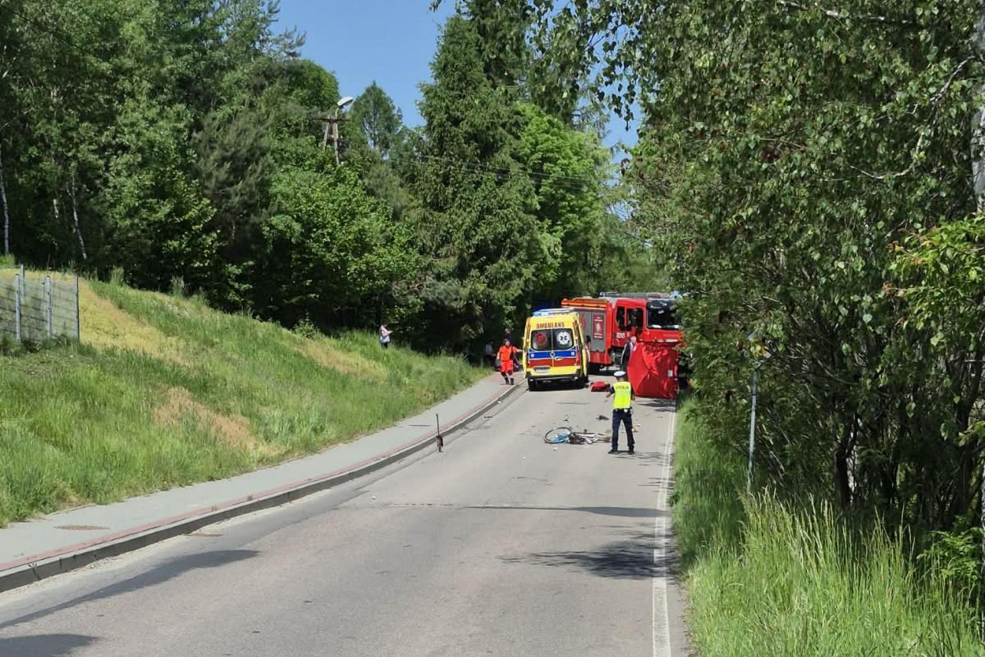 Tragiczny wypadek w Uniszowej koło Tarnowa. Nie żyje piesza
