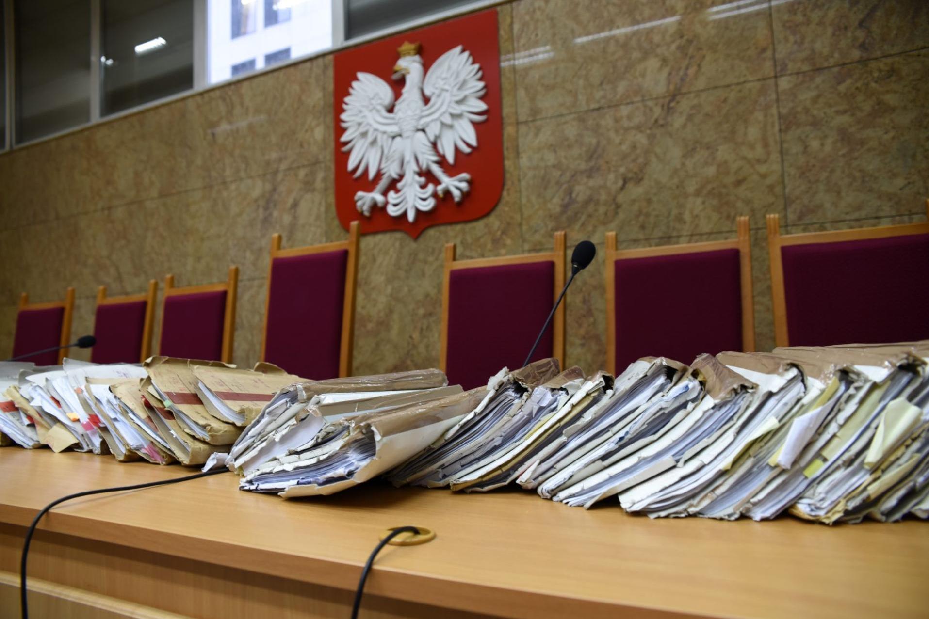 14 osób odpowie przed krakowskim sądem za hazard i pranie brudnych pieniędzy
