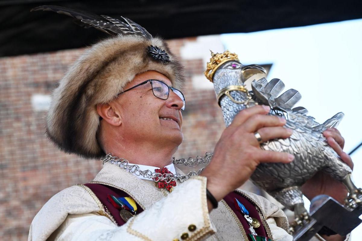 Wiwat król! Bractwo Kurkowe ma nowego monarchę