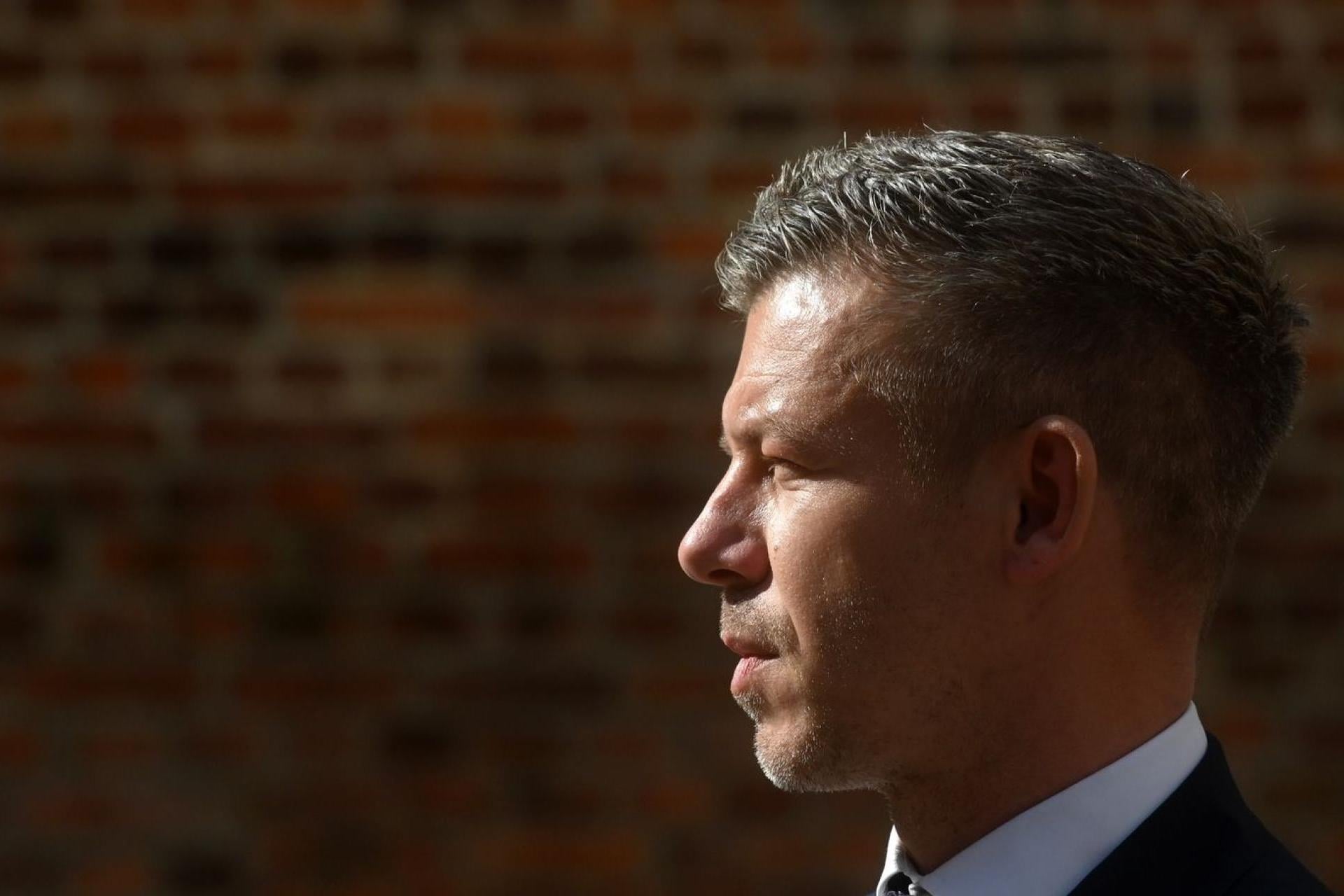 Ponad 70 proc. poparcia dla TIS-y. Jak długo potrwa euforia po zmianie władzy na Węgrzech?