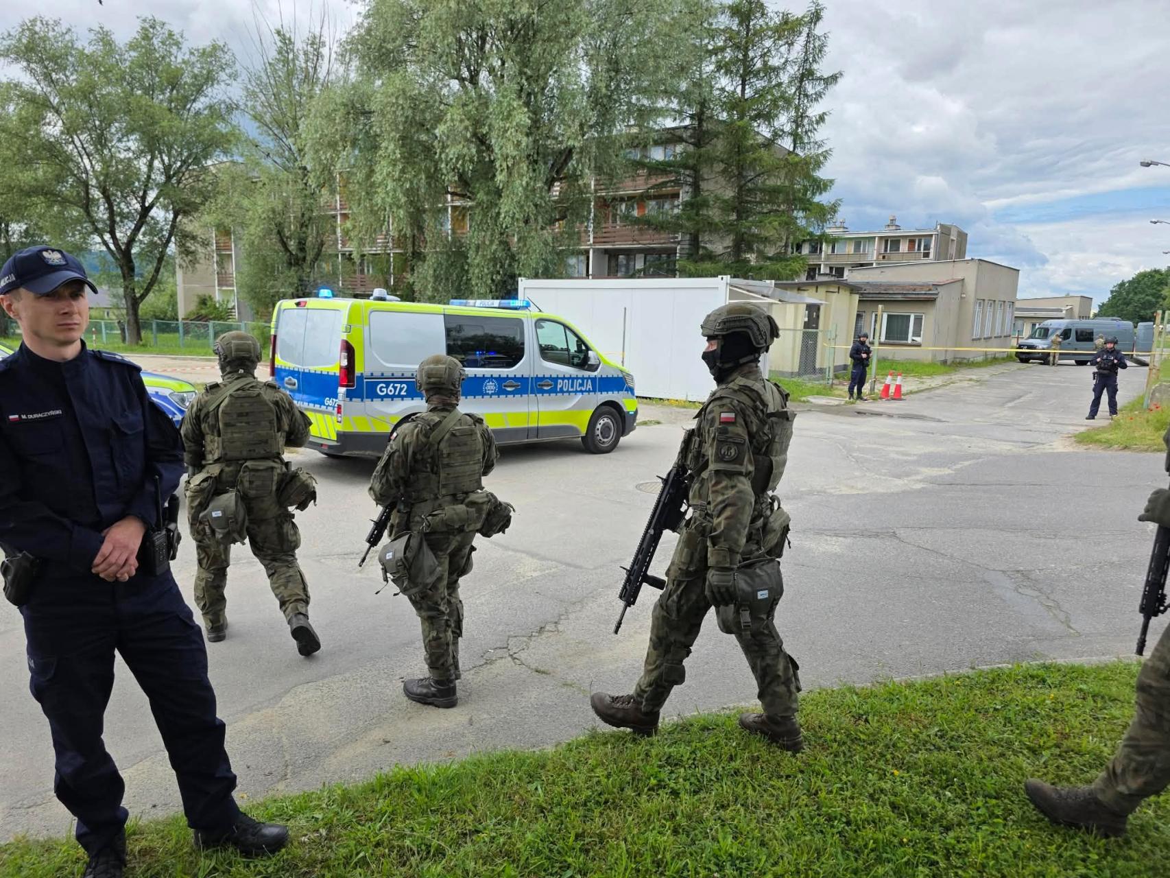 Policyjni kontrterroryści, strażacy i wojsko w tarnowskim szpitalu. To tylko ćwiczenia