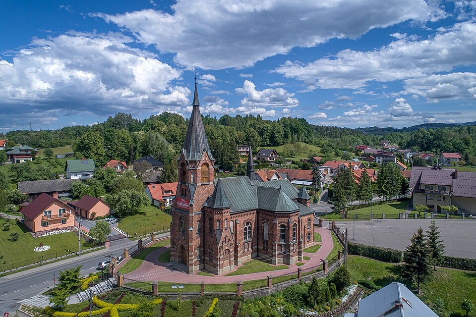 Kosciół pw. Św.Wawrzyńca w Nowym Sączu - Biegonicach (fot. Piter 329c)