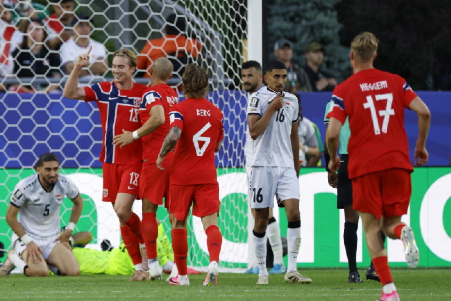 Irak wysoko przegrał z Norwegią na Mundialu. Asysta piłkarza Cracovii