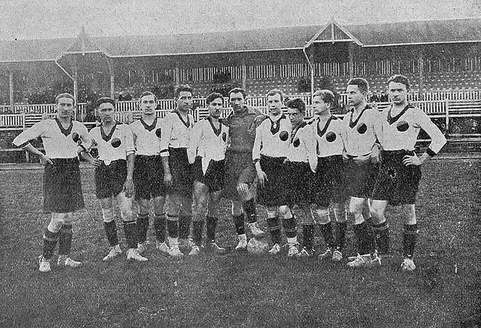 Zespół w 1934 r. (fot. Marek Munz/Wikipedia)