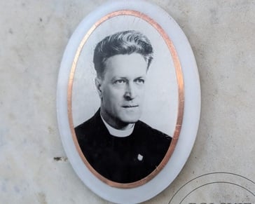 Ks. Tadeusz Gaik (fot. Nicola Lakovic, Fundacja Polskie Miejsca Pamięci, Ksiądz Tadeusz Gaik (1914–1980)