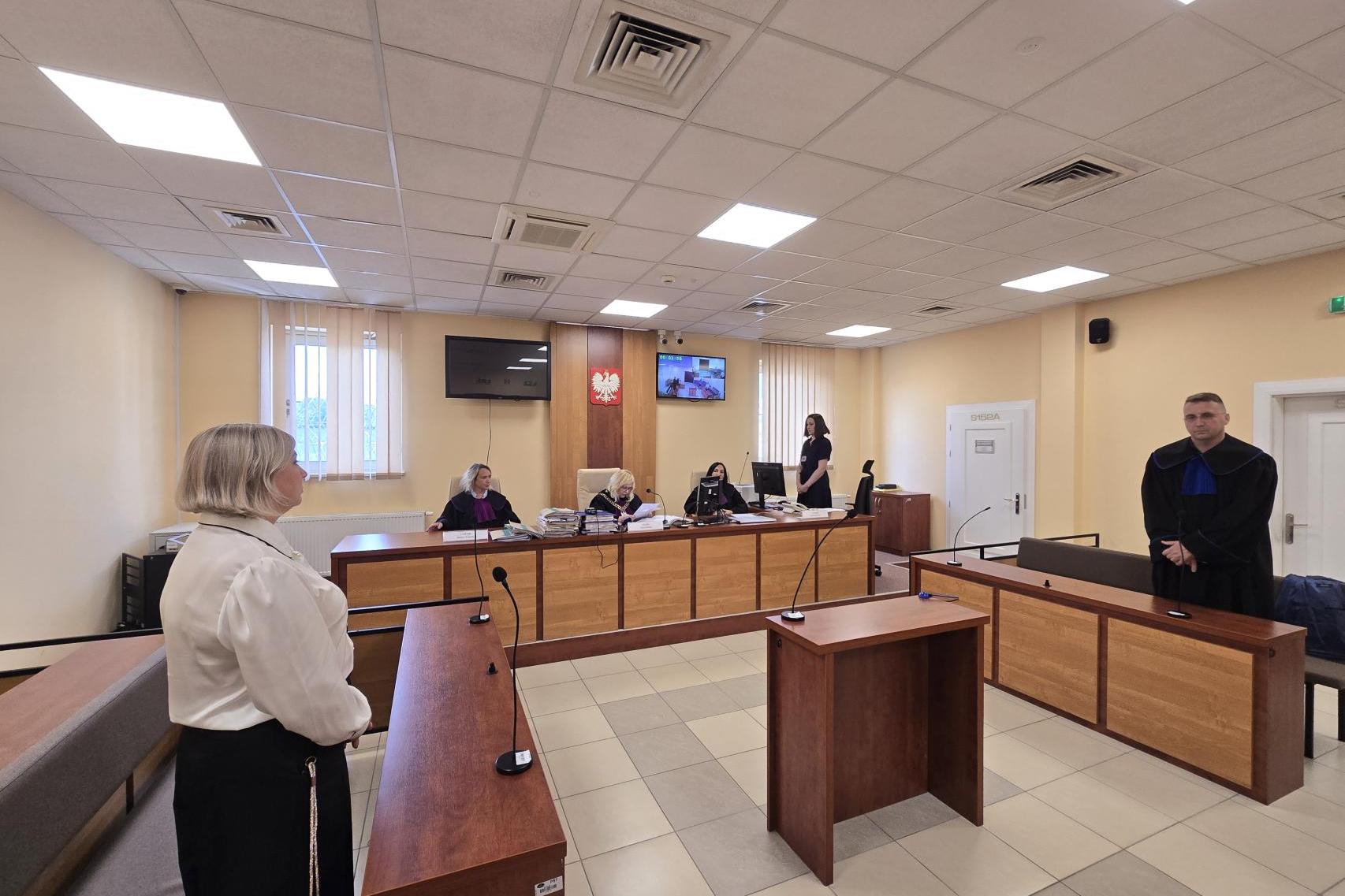 Sąd przywrócił byłą dyrektorkę DPS-u w Nowodworzu do pracy. Uznał, iż zwolnienie było bezcelowe