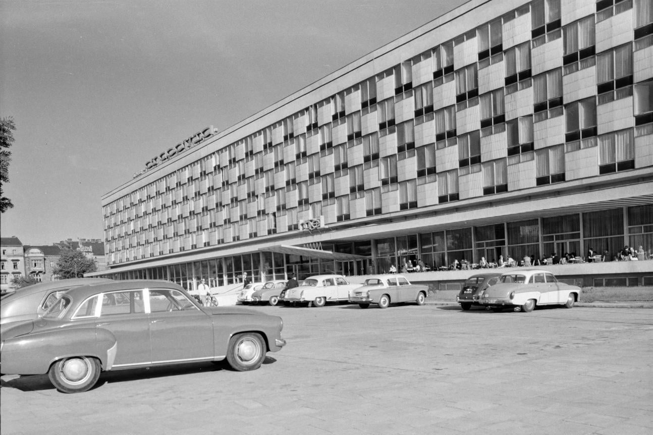 Tajemnice Hotelu Cracovia