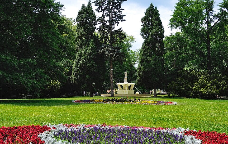 Tarnów, Park Strzelecki (fot. Mach 240390/Wikipedia)