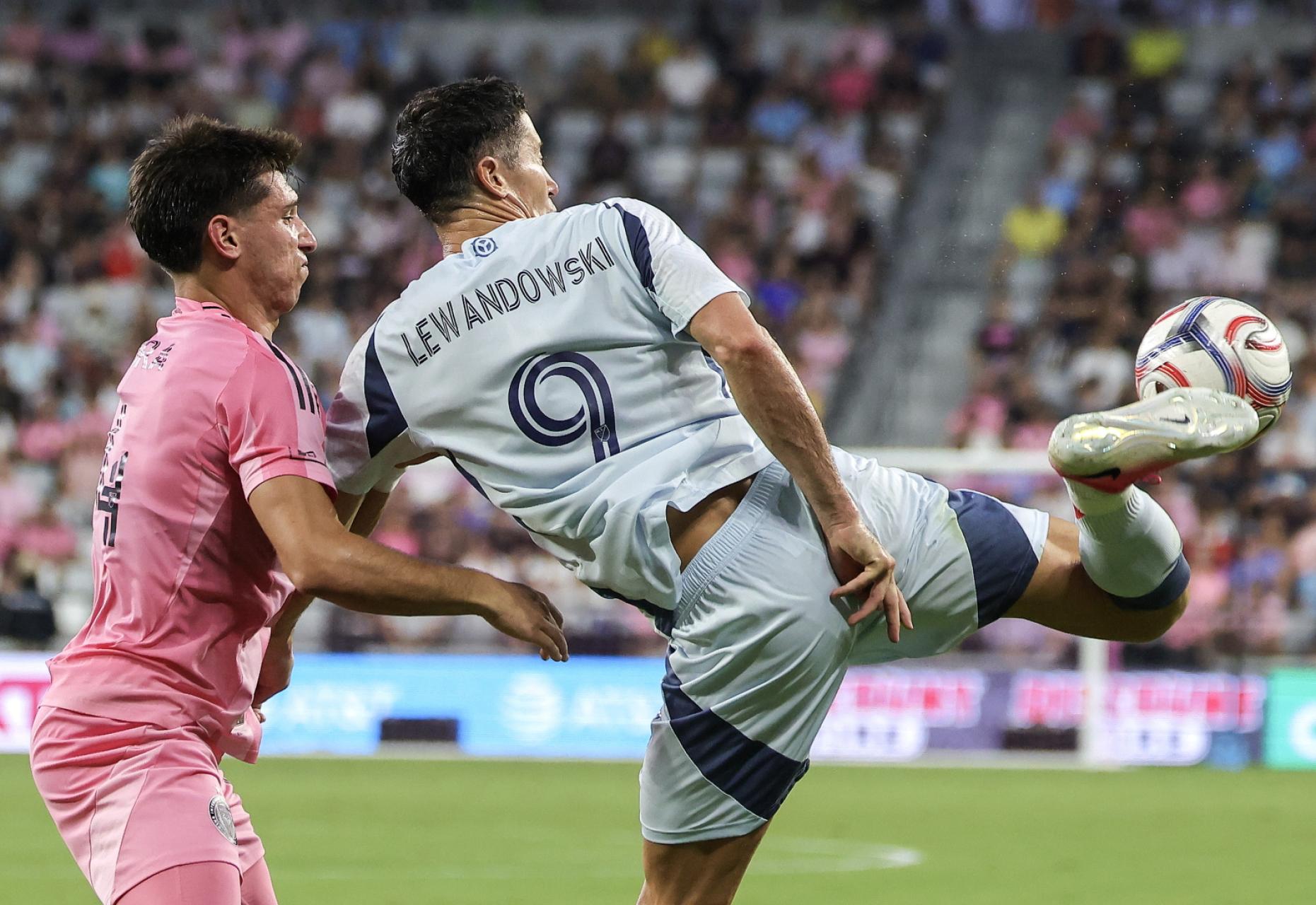 Falstart Lewandowskiego i Chicago Fire