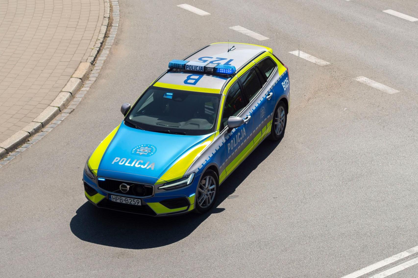 Brutalny atak na rowerzystów na Podhalu. Napastnik uderzał metalowym prętem