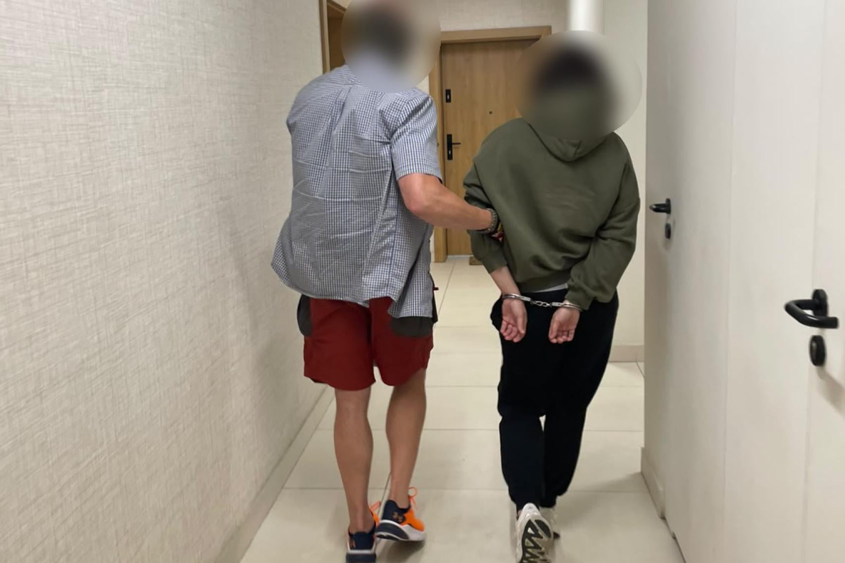 Kolejne zatrzymania w sprawie handlu opioidami. Śledztwo zaczęło się od śmierci 19-latki w Krakowie