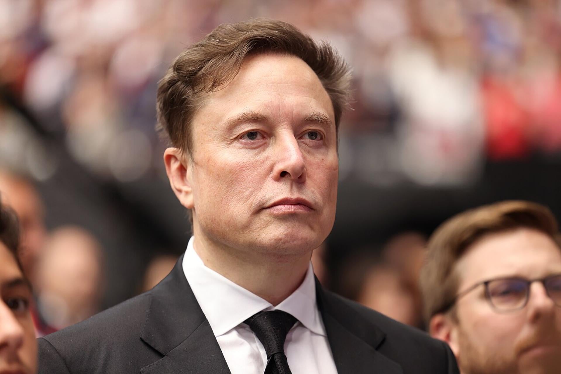 Elon Musk zakręca kurek z pieniędzmi. X przestaje płacić za internetowy chłam