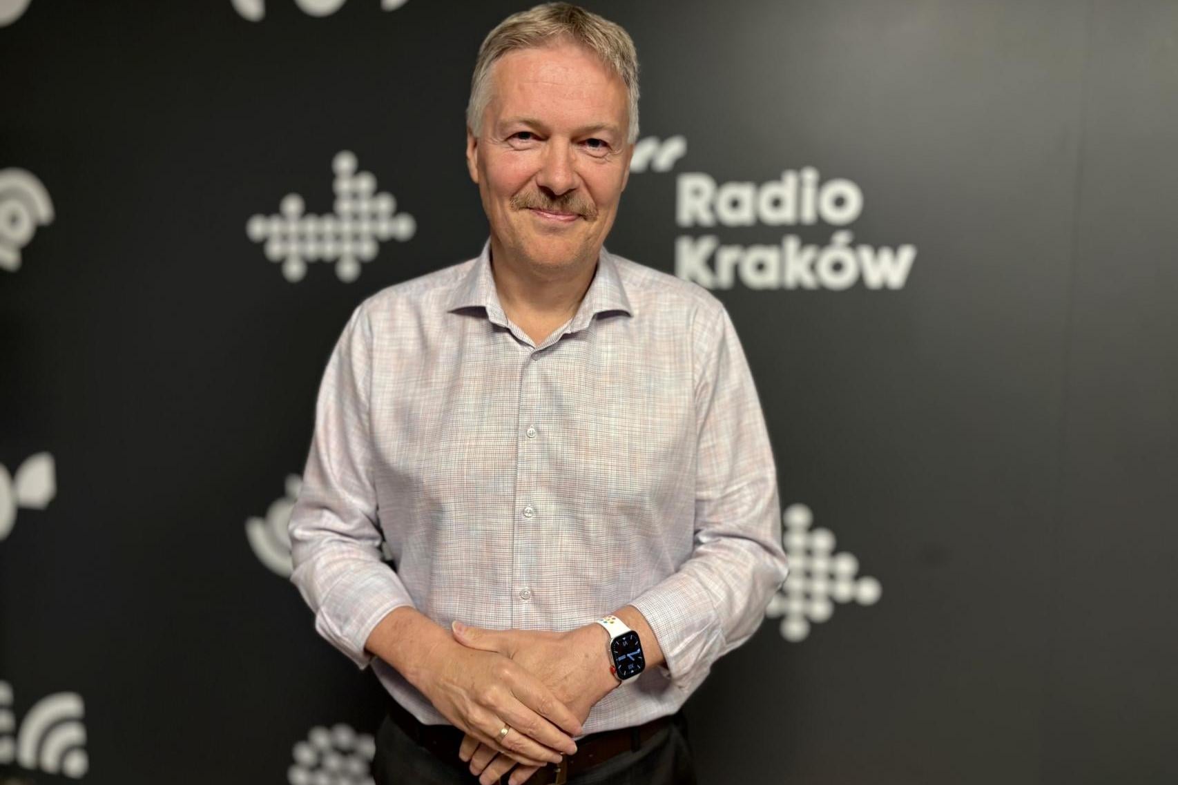 Artur Pasek: System edukacji w Polsce nie premiuje najbardziej uzdolnionych uczniów