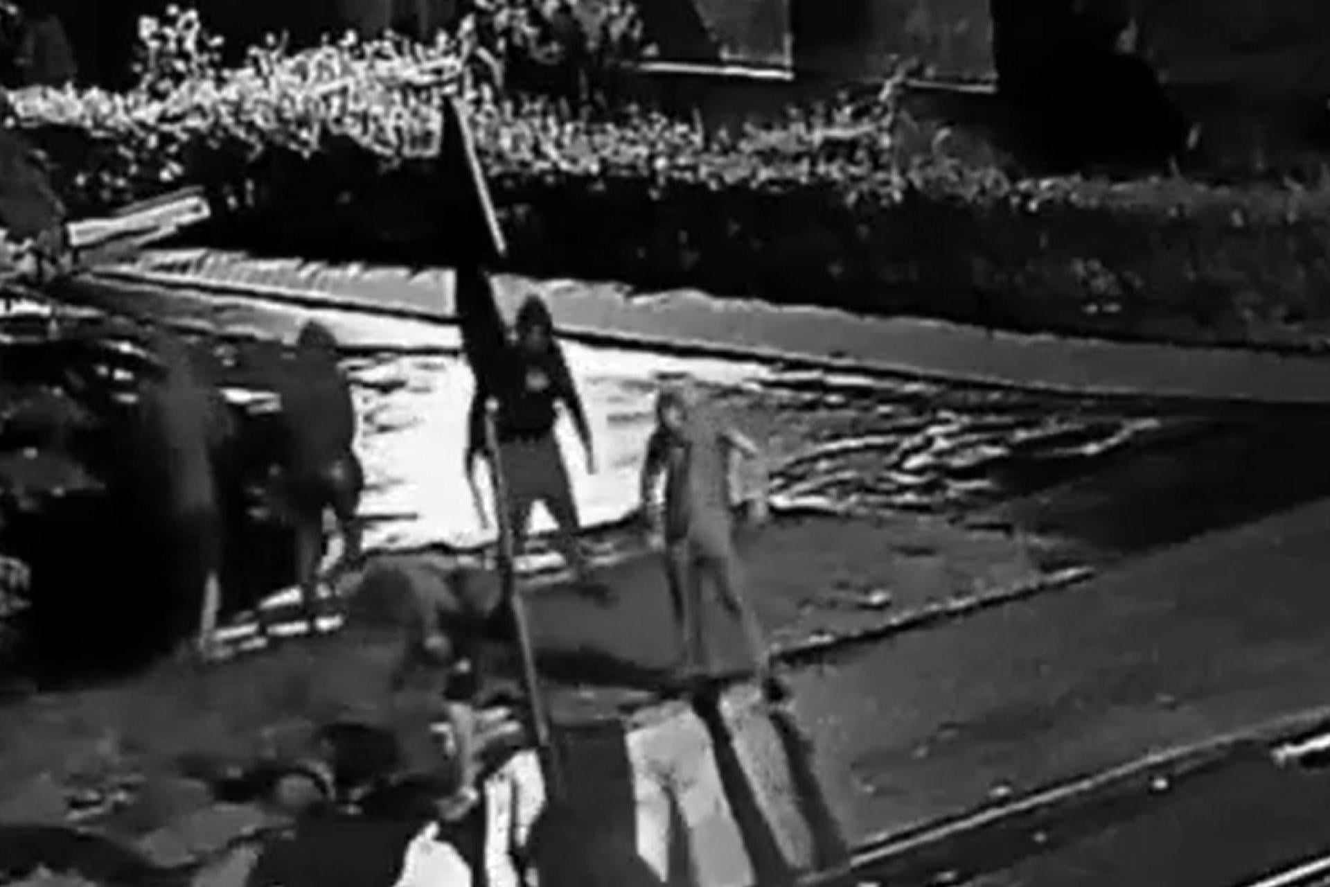 Śmierć 36-latka w Nowej Hucie. Dziewięć osób zwolnionych po przesłuchaniu, na razie bez zarzutów