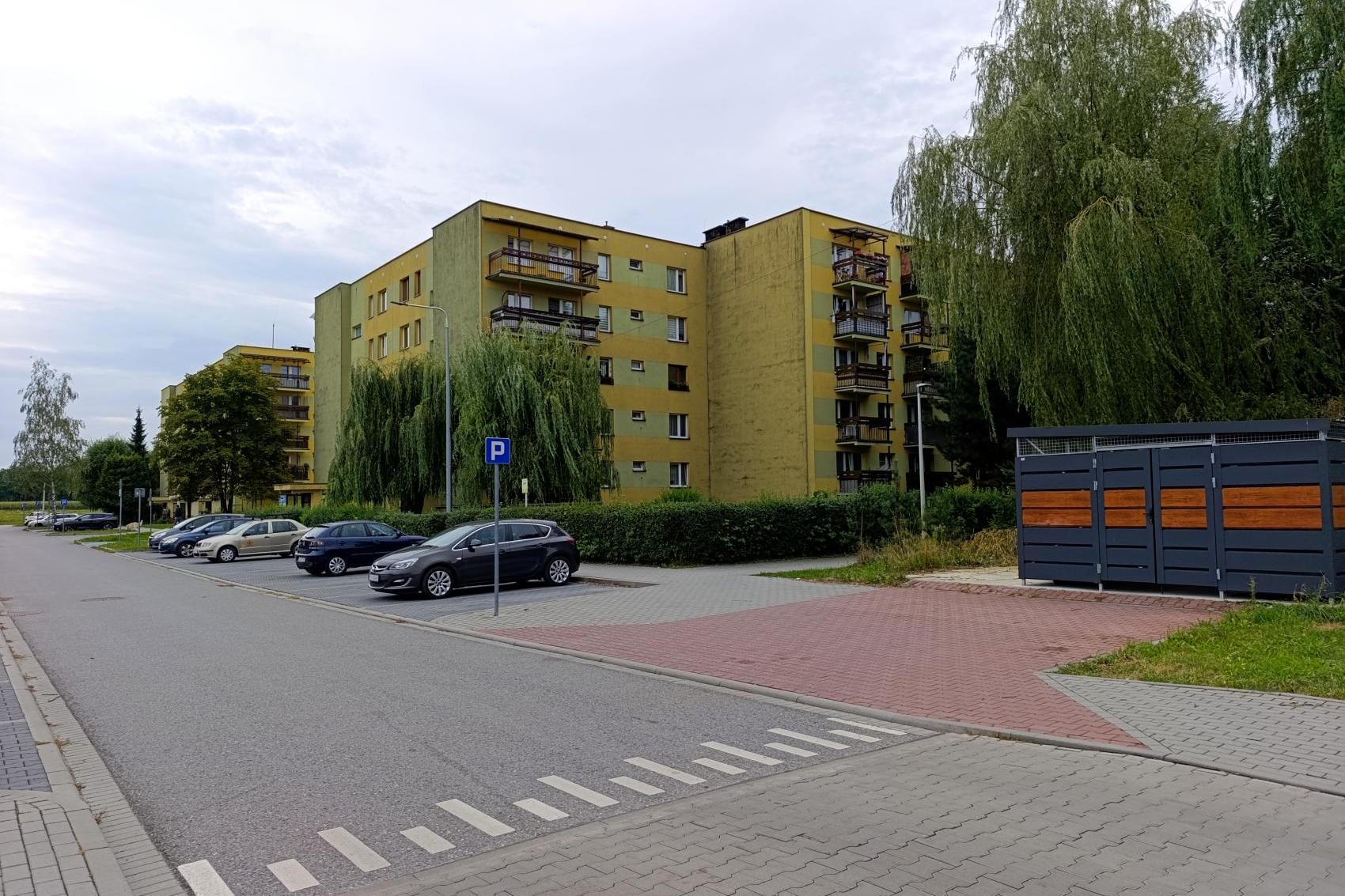 ?Jakby człowiek trzymał głowę w koszu na śmieci?. Mieszkańcy Brzeszcz mają dość odoru z wysypiska