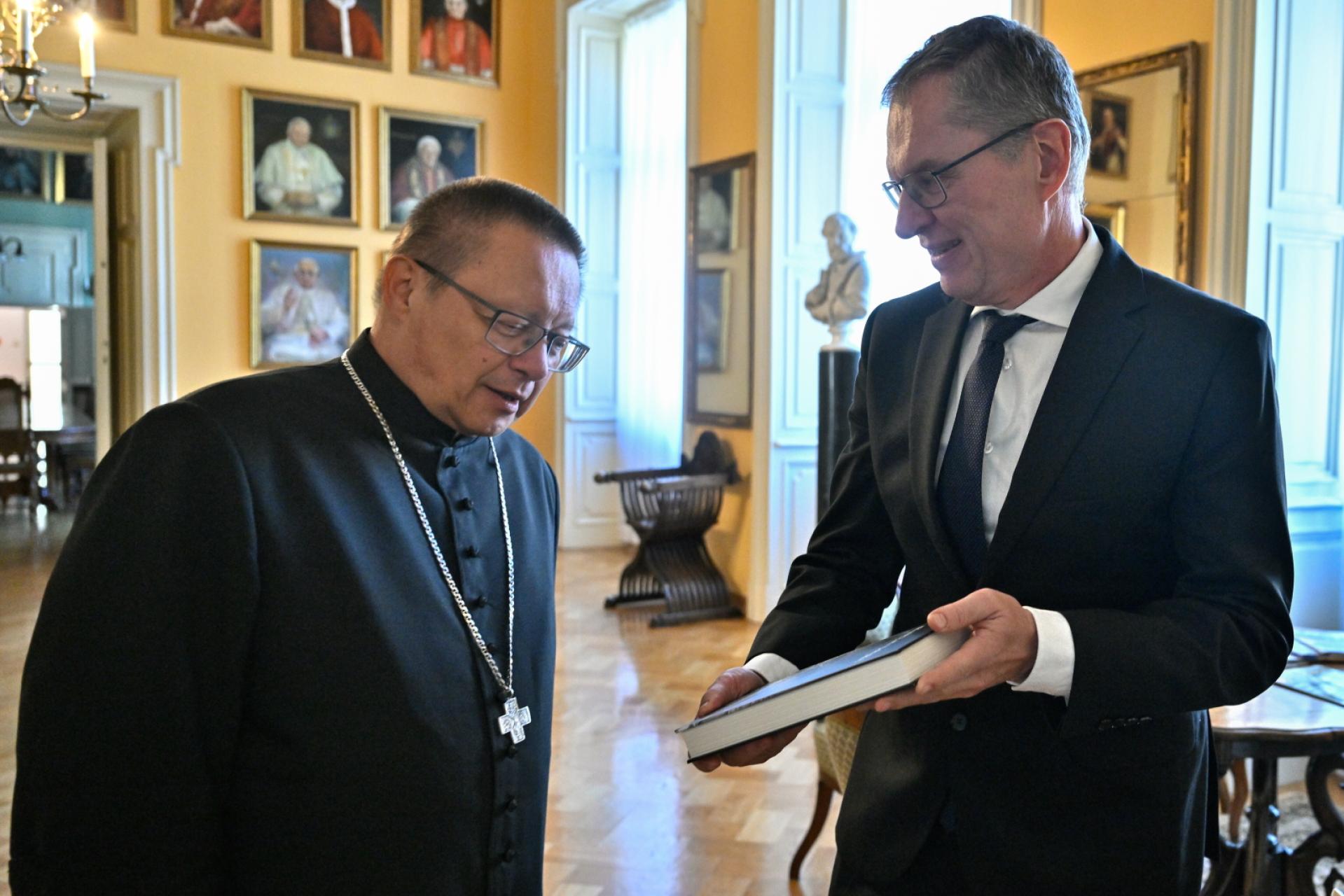 Andrzej Poczobut spotkał się w Krakowie z kard. Grzegorzem Rysiem