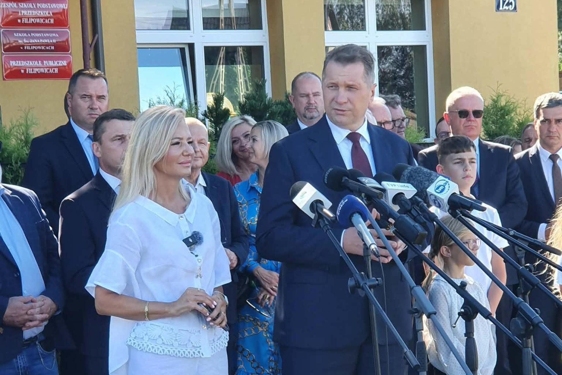 Przemysław Czarnek w Małopolsce: "Po dojściu do władzy wprowadzimy waloryzację świadczenia 300 plus"