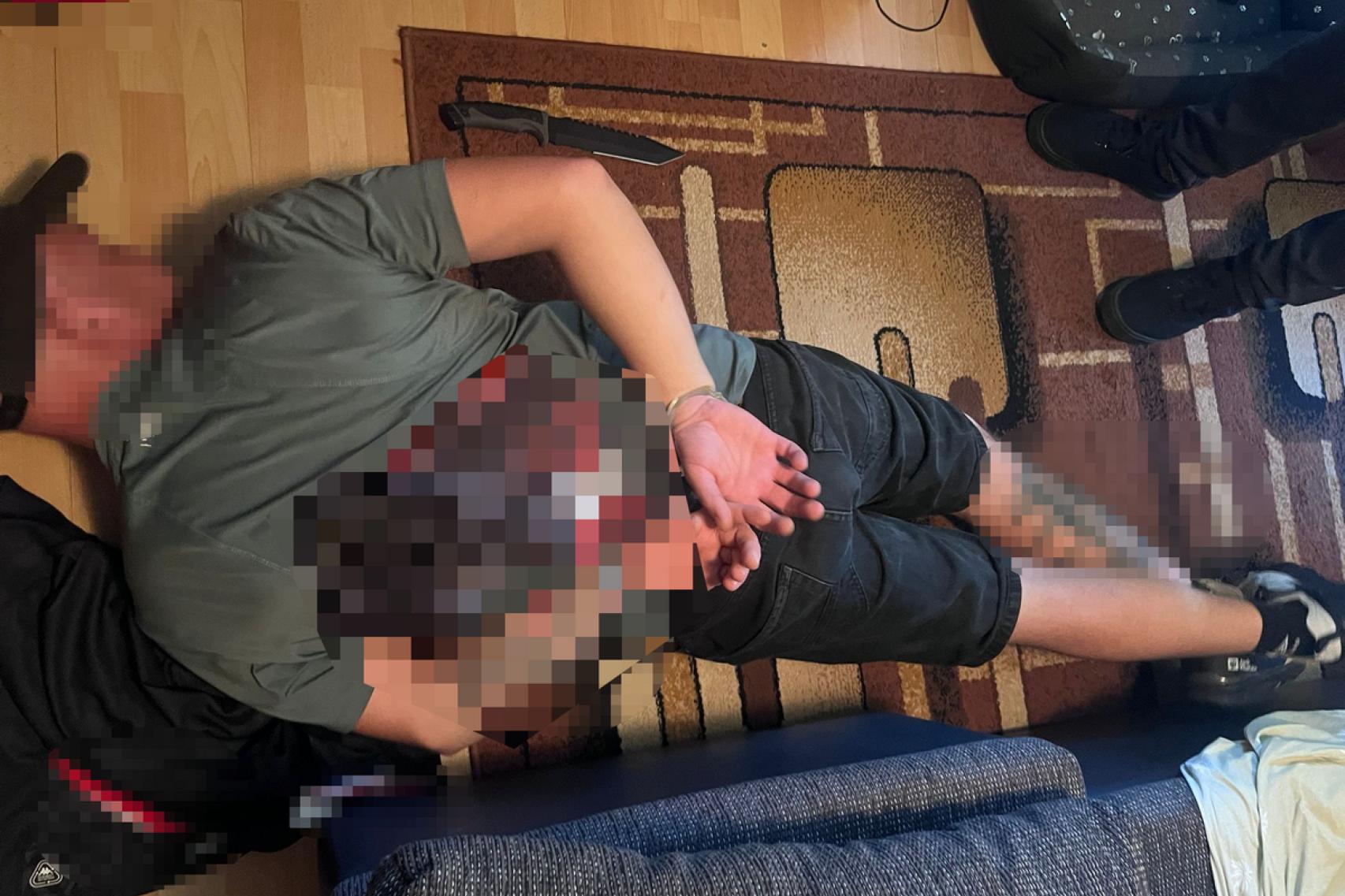 Pobicie nastolatków przez szalik piłkarski. Cztery osoby zatrzymane