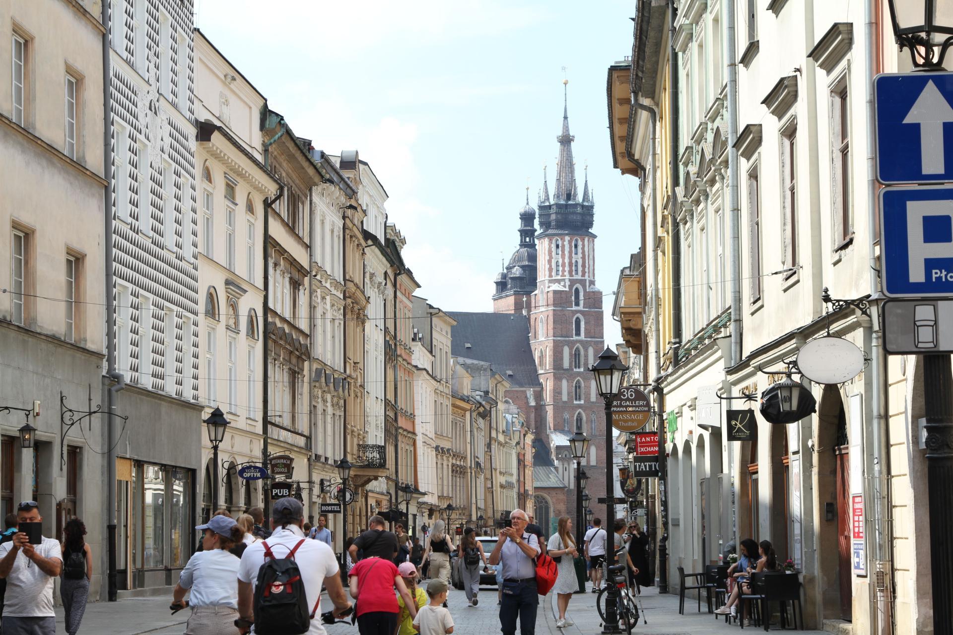 20 złotych za noc w Krakowie? Radni nie chcieli dziś dyskutować o propozycji Łukasza Gibały