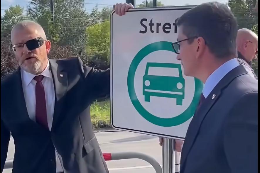Klimek ścina znak SCT, Ratuszyńska idzie do prokuratury. Kampania w Krakowie przyspiesza
