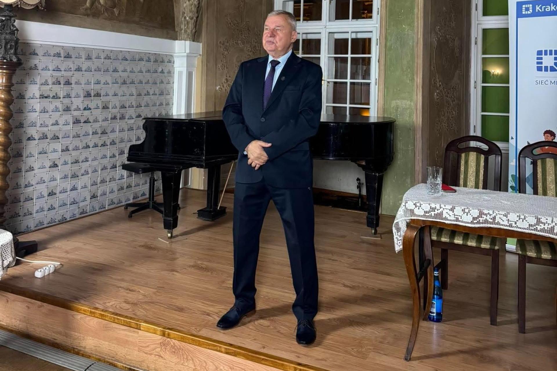 Kogo poprze Sławomir Pietrzyk w drugiej turze? ?Będę patrzył na programy?