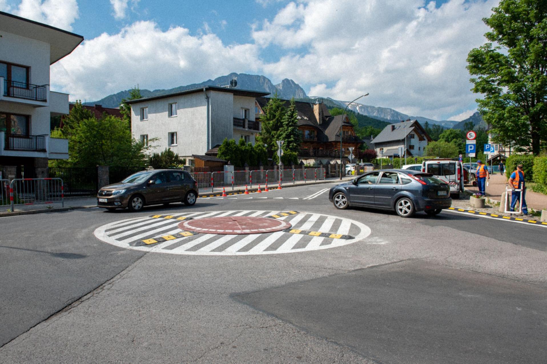 Auto przy pensjonacie, po centrum pieszo? W Zakopanem wraca pomysł ograniczeń dla turystów