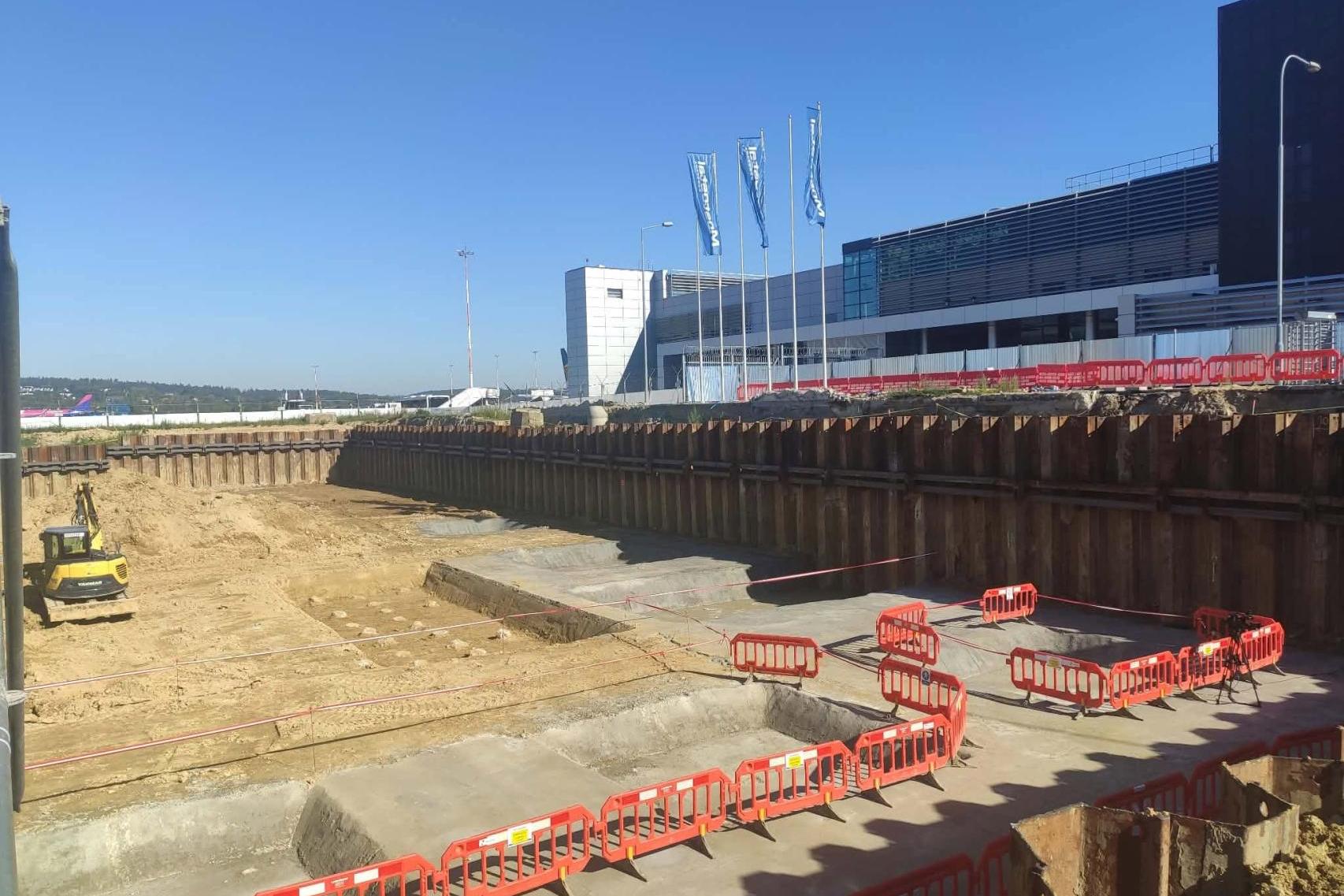 Kraków Airport rozbudowuje terminal. Inwestycja za prawie 540 mln zł