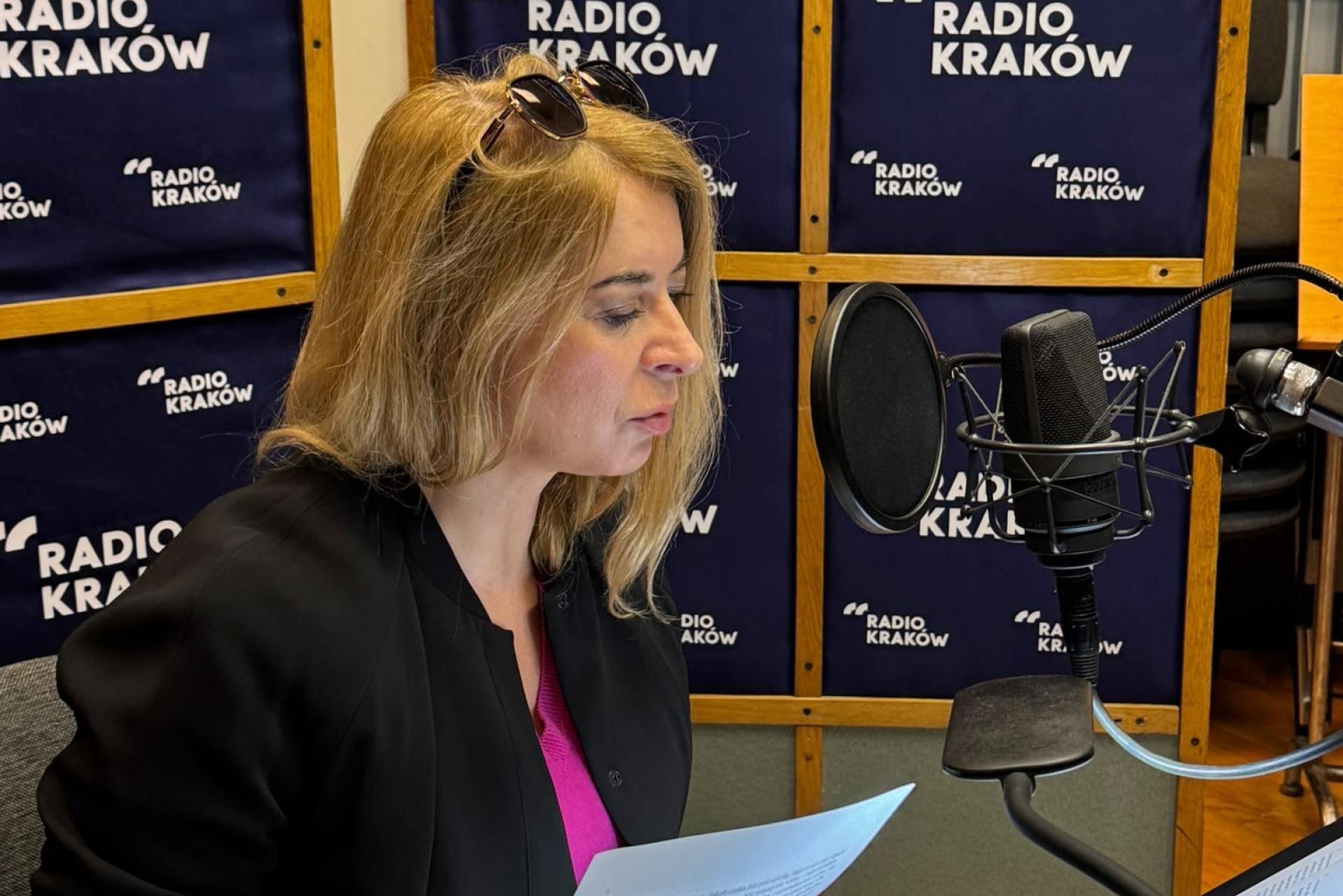 Ewa Kaim czyta ?Małe potwory? Jessici Lind w radiowej bibliotece Radia Kraków