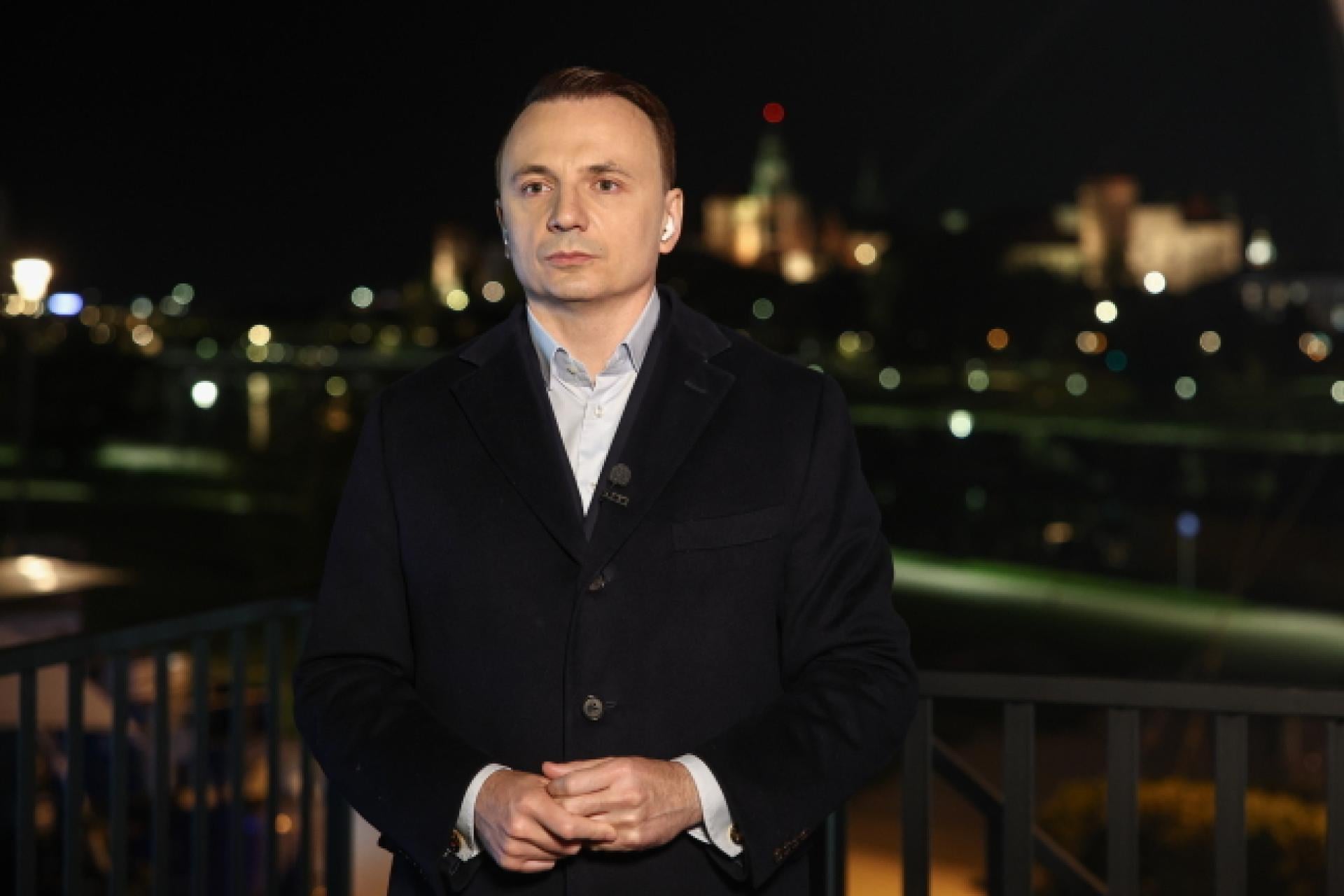 Łukasz Gibała wygrywa wybory w Krakowie. Ekspertka: Krakowianie wolą kandydatów niezależnych