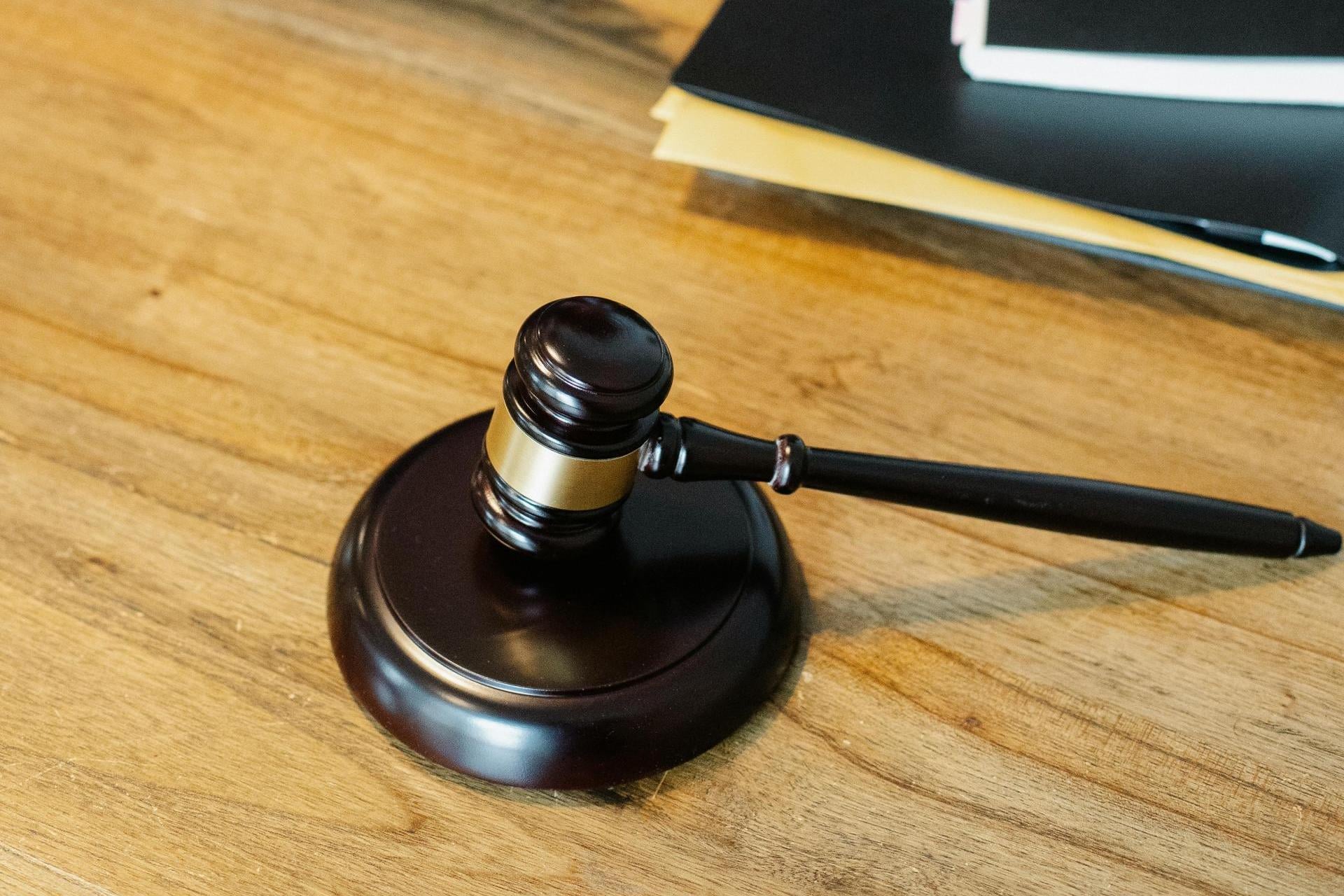 Prokuratura chce umorzenia sprawy 92-latka podejrzanego o zabójstwo siostry