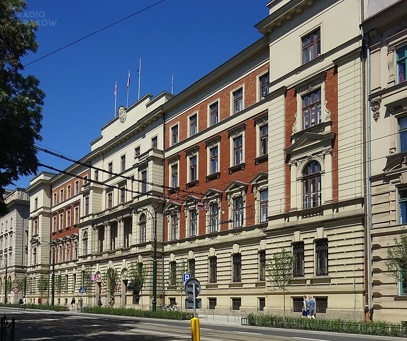 Urząd Marszałkowski W łodzi Pracownicy Urząd marszałkowski w Małopolsce zawiesił przyjmowanie interesantów